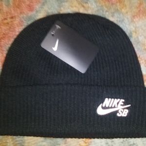COPY - Nike sb beanie